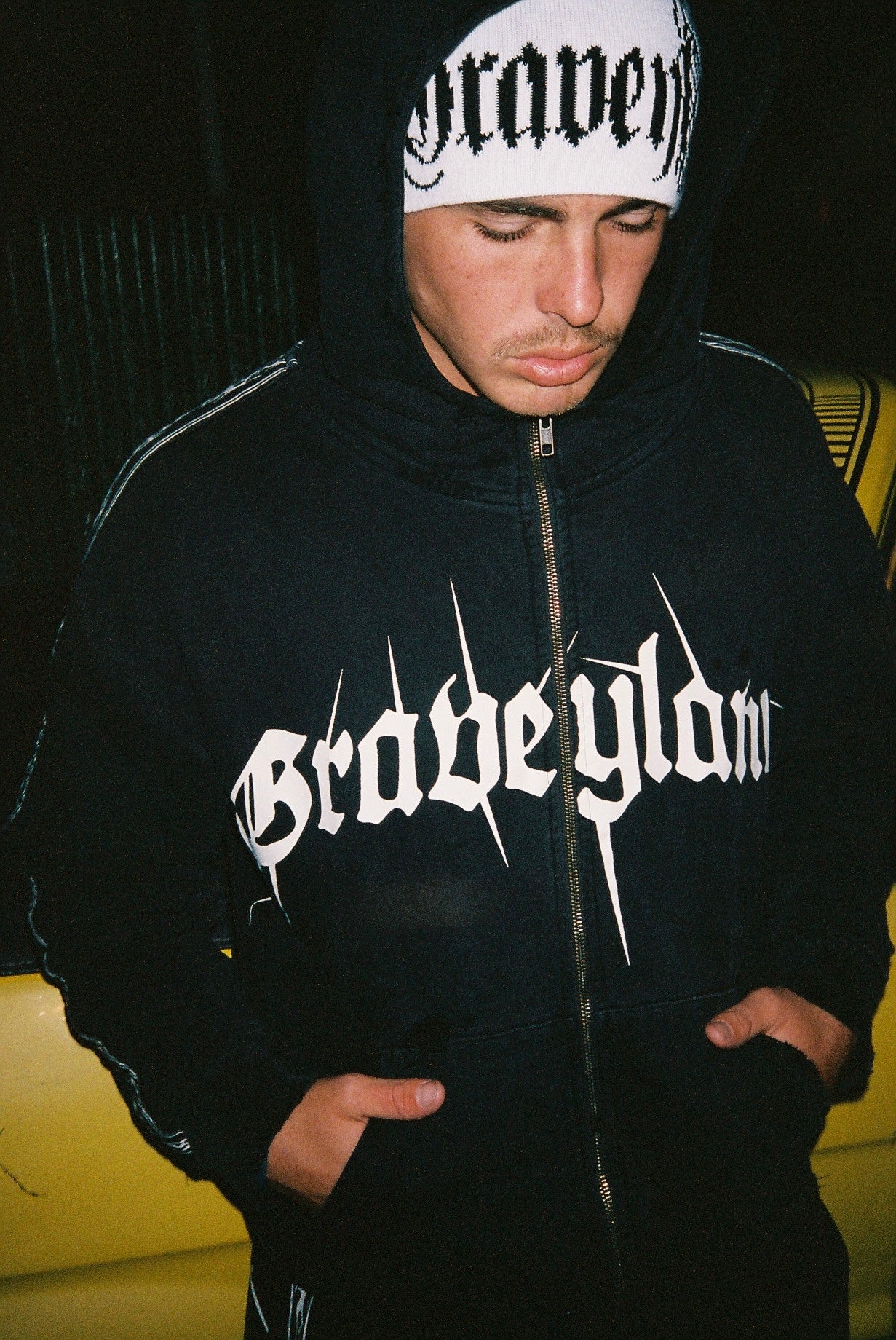 'SCRIPT' BEANIE - [REVERSIBLE]