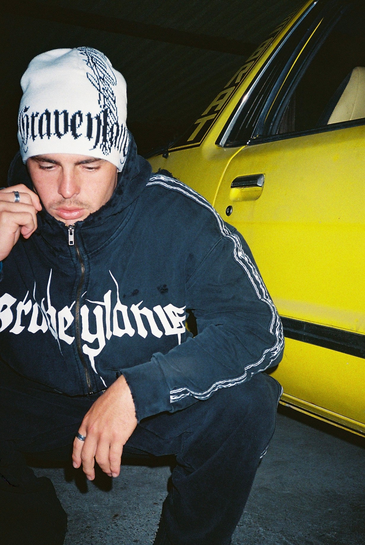 'SCRIPT' BEANIE - [REVERSIBLE]