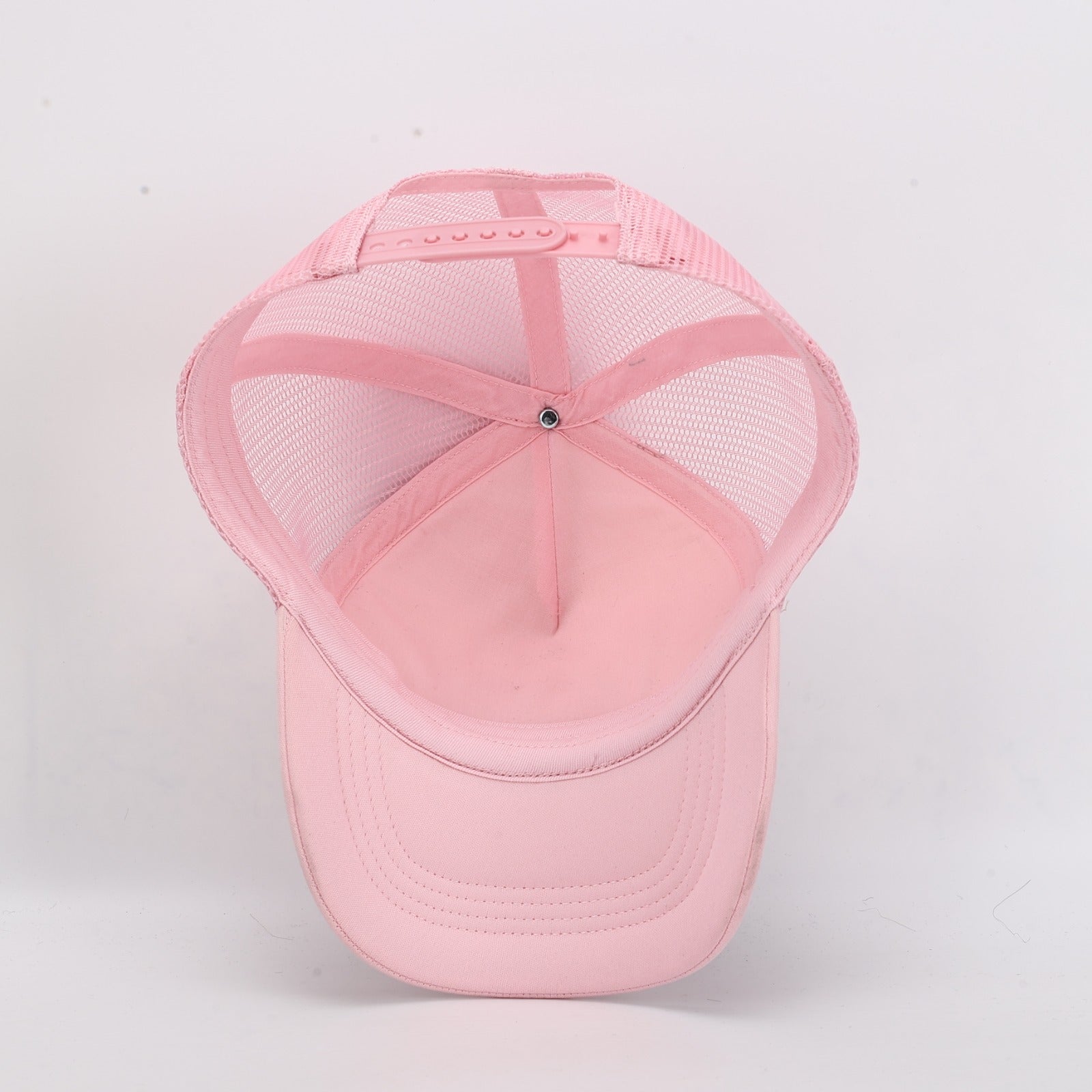 PINK TROT TRUCKER